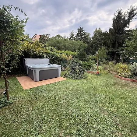 וילה Tri Pramene